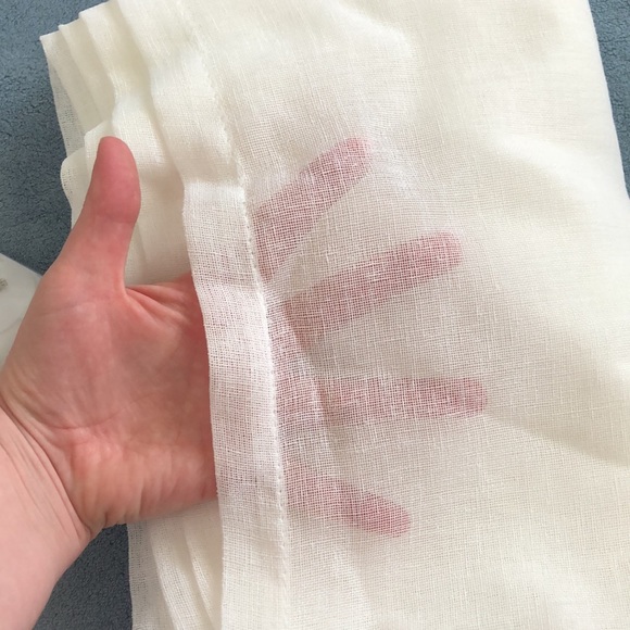 White linen window panel with Decor - Picture 5 of 5